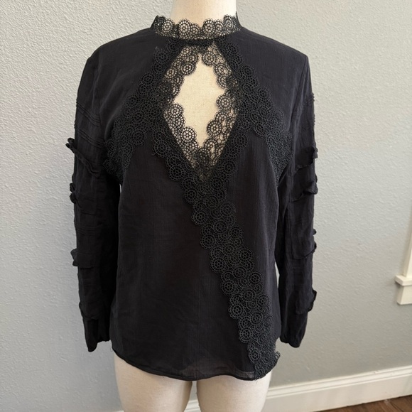 Red Carter Long Sleeve Lace Detail Size Small - Picture 1 of 5